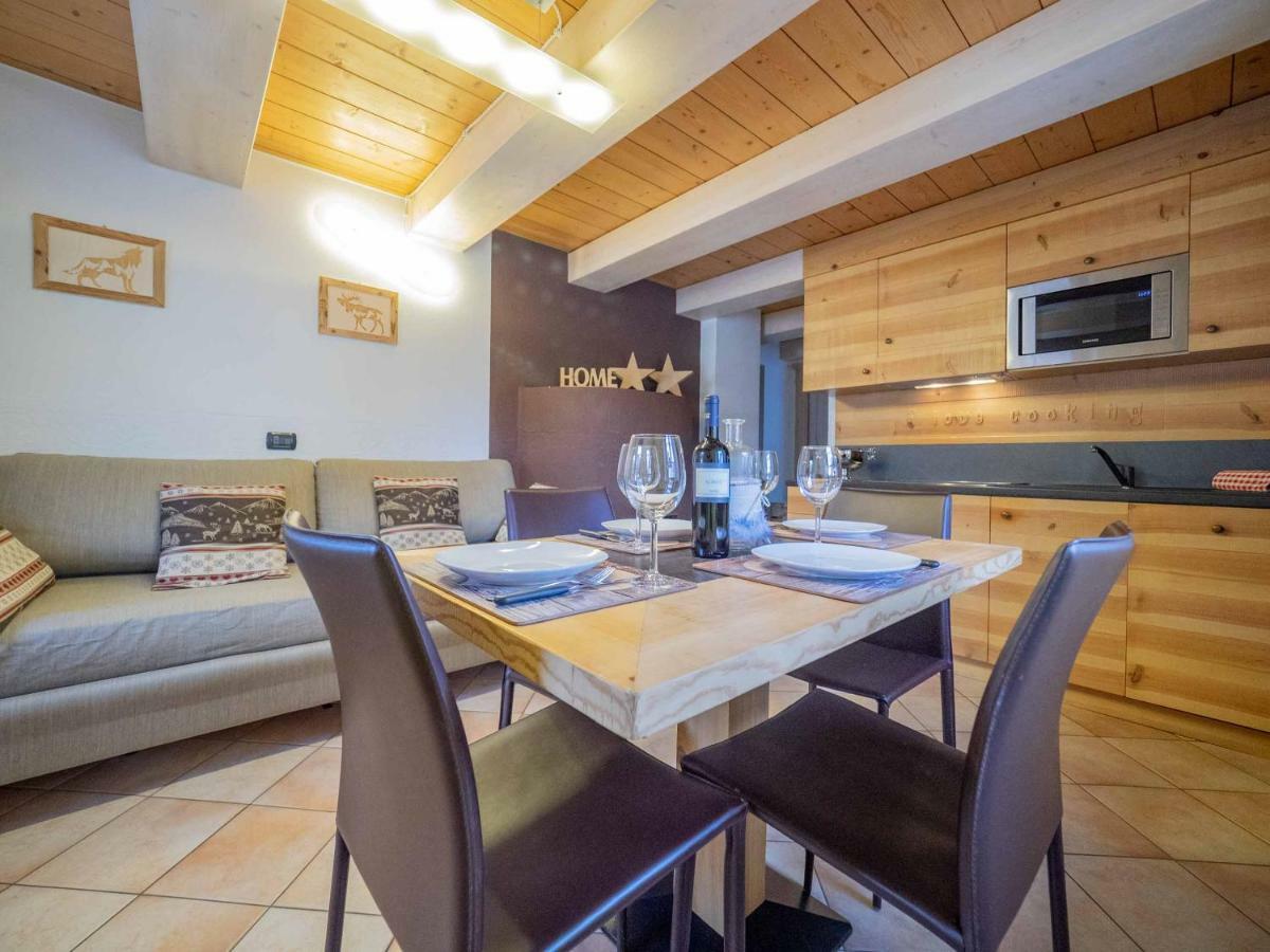 La Corte Appartamenti Livigno Exteriör bild